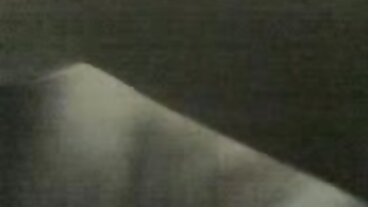 러시아어 연구소: PornHD의 부엌에서 항문 섹스